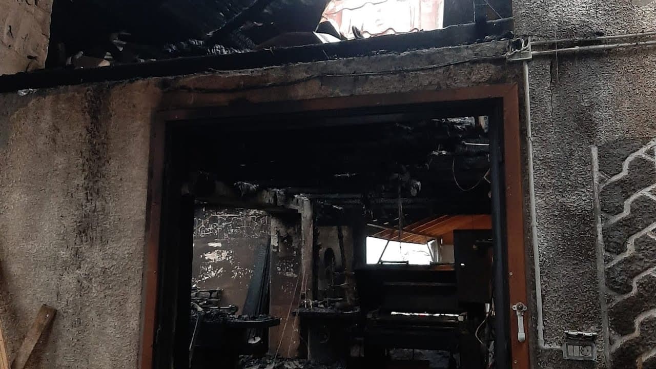 Tűz pusztított Nagyajtán Szőcs Árpád asztalosműhelyében