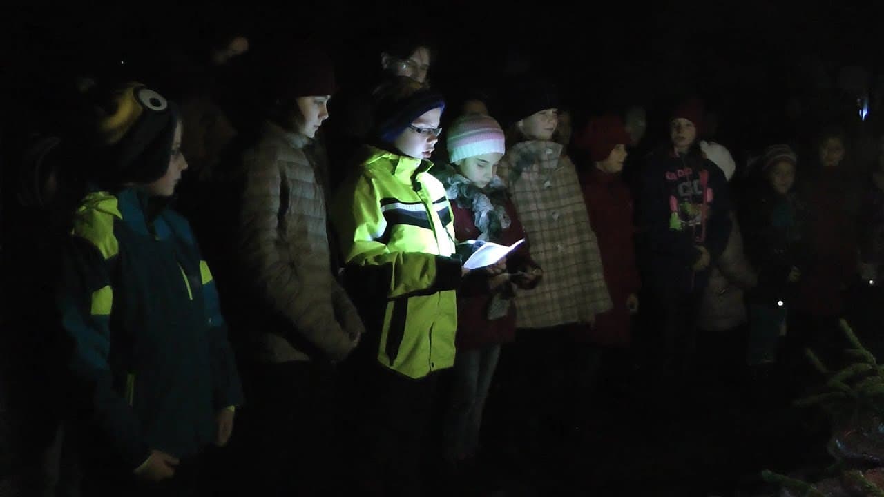 Adventi gyertyagyújtás Nagyajtán, 2017
