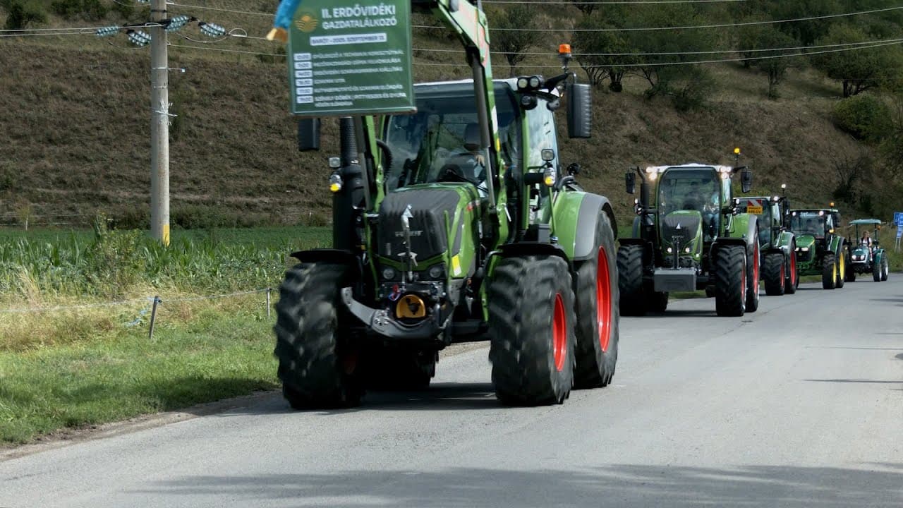 Traktoros felvonulás a II. Erdővidéki Gazdatalálkozón