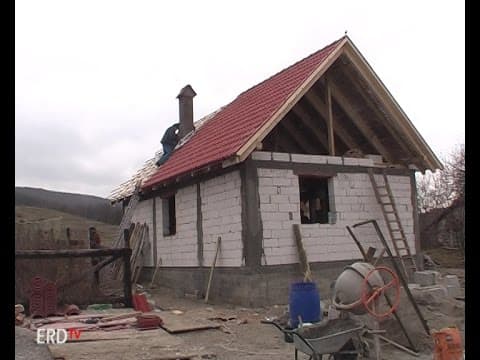 Kalákában épül a baróti tűzkárosult Bács család háza