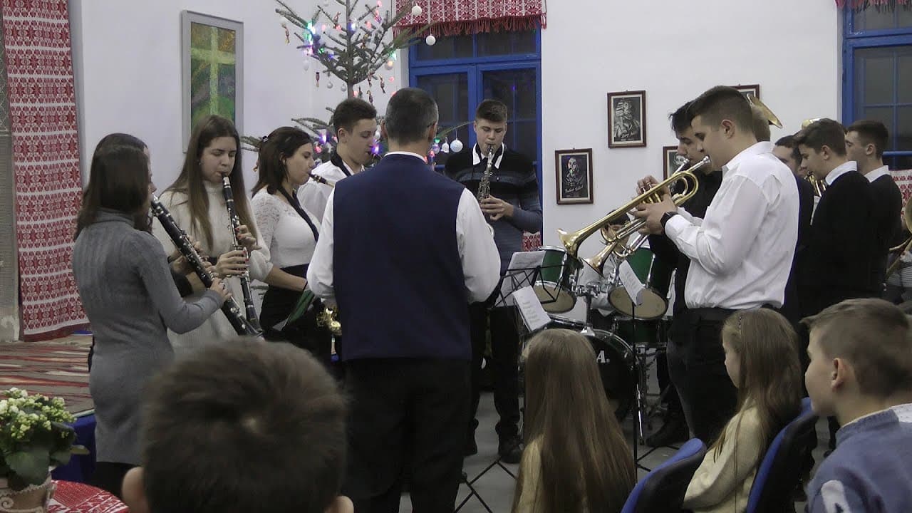 Gyermekek karácsonya Nagybaconban.
