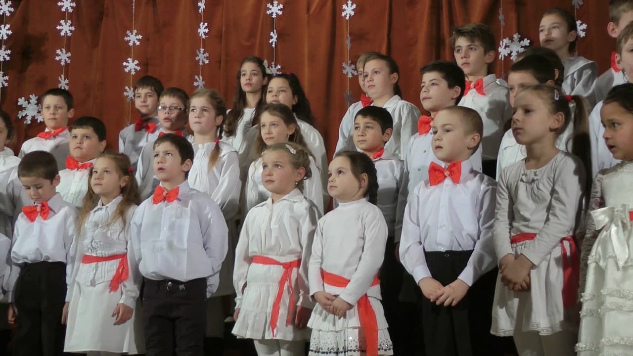 A nagyajtai iskolások karácsonyi műsora 2016